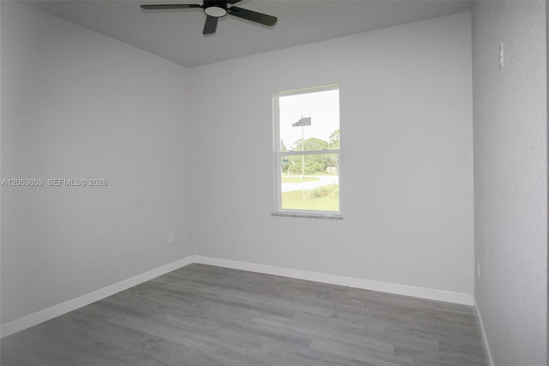 En Venta: $339,900 (3 camas, 3 baños, 1505 Pies cuadrados)