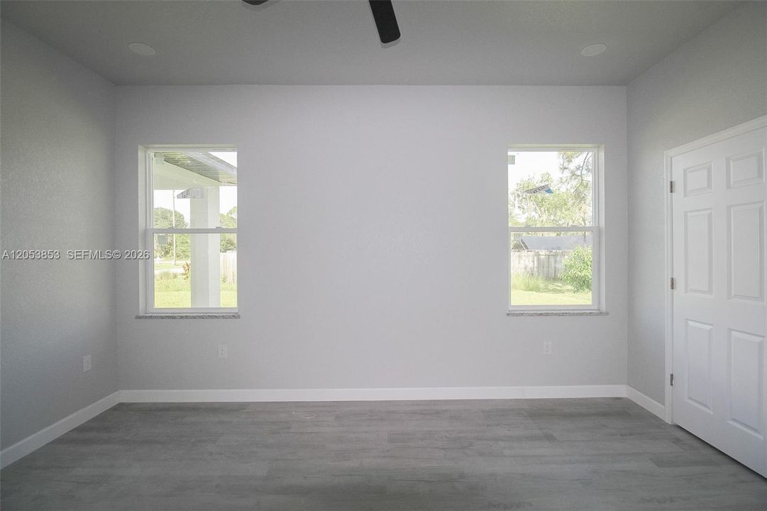 En Venta: $339,900 (3 camas, 3 baños, 1505 Pies cuadrados)
