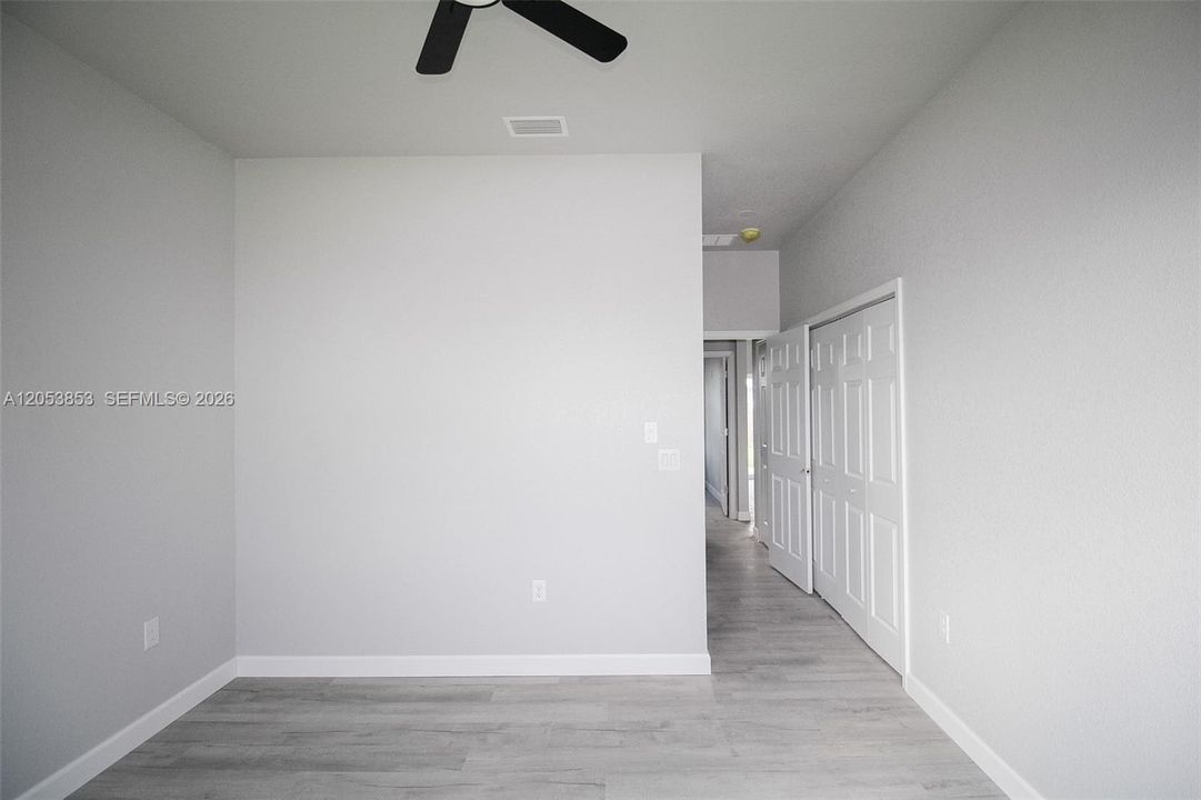 En Venta: $339,900 (3 camas, 3 baños, 1505 Pies cuadrados)