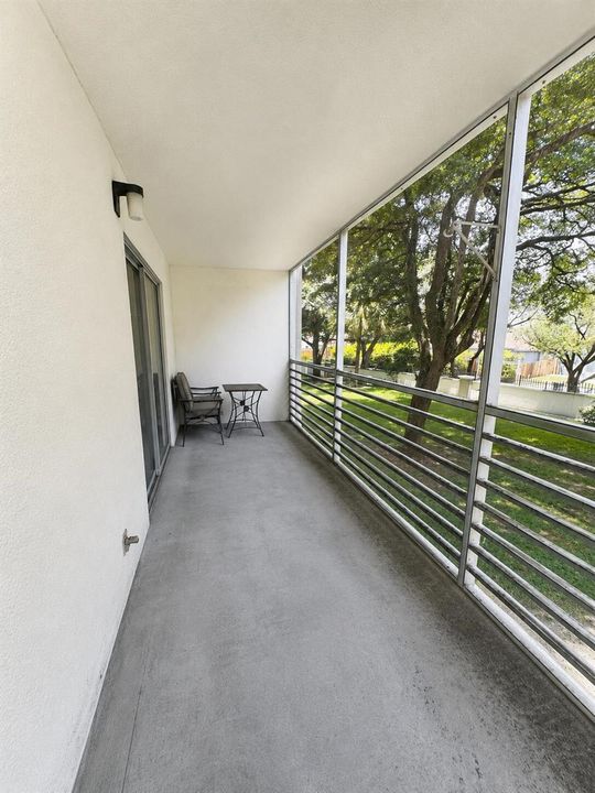 balcony