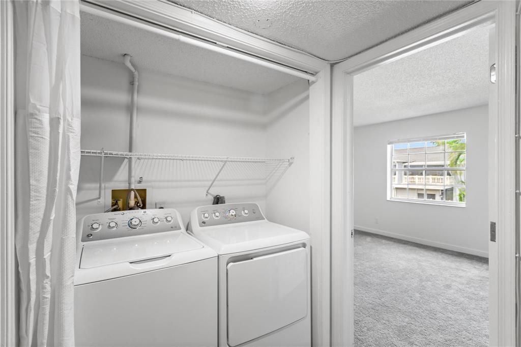 7556.laundry room