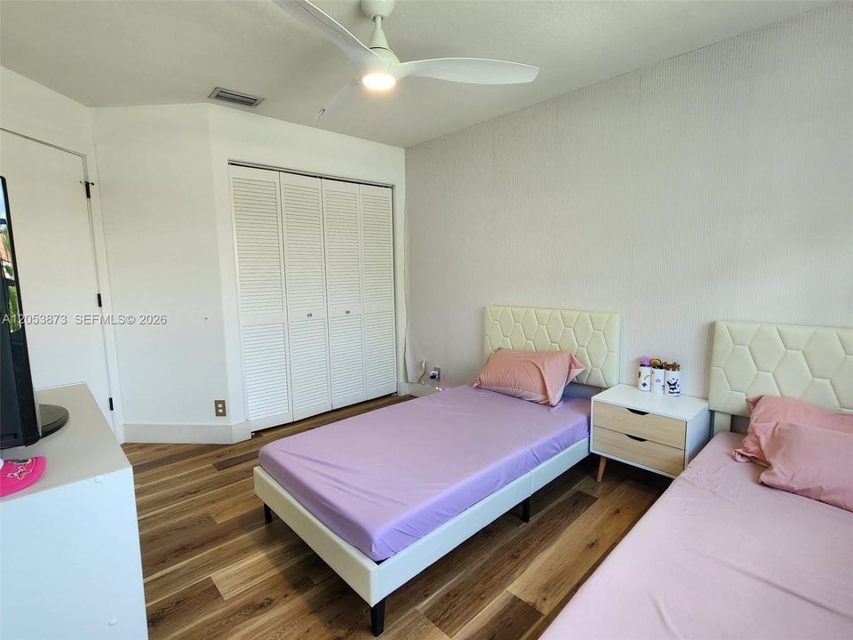 В аренду: $6,650 (3 спален, 2 ванн, 2047 Квадратных фут)