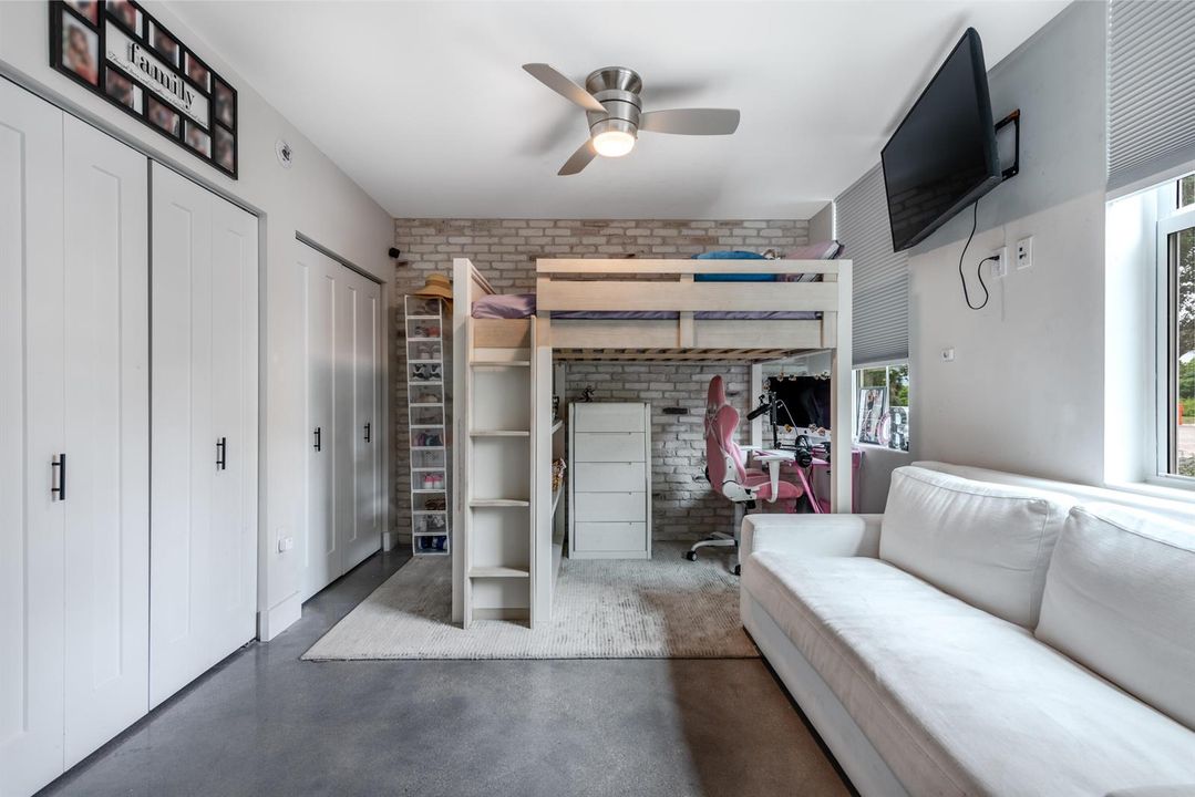636 Fern Street-7