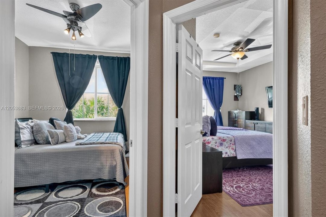 For Sale: $400,543 (4 beds, 2 baths, 1728 Square Feet)