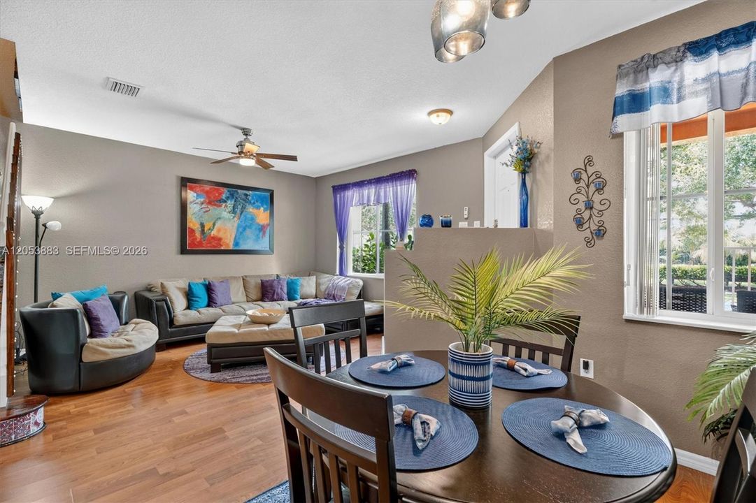 For Sale: $400,543 (4 beds, 2 baths, 1728 Square Feet)