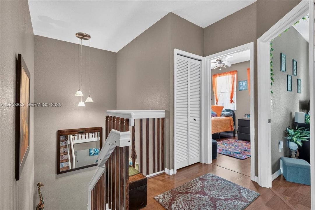For Sale: $400,543 (4 beds, 2 baths, 1728 Square Feet)