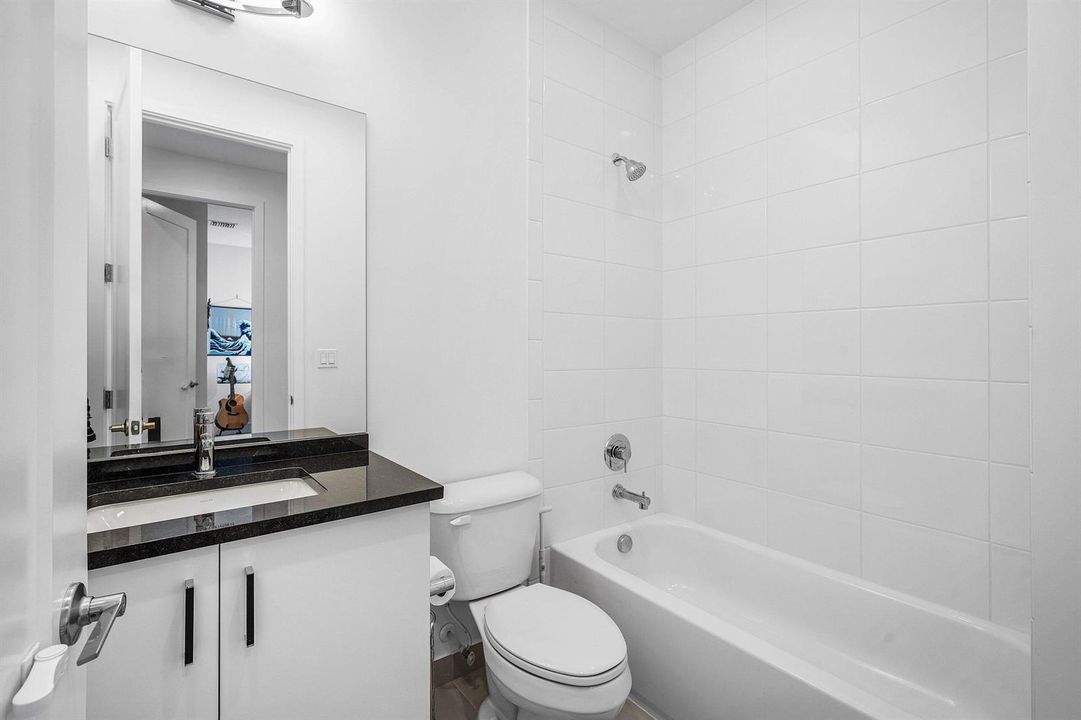 025-8381FishersIslandWay-BocaRaton-FL-33