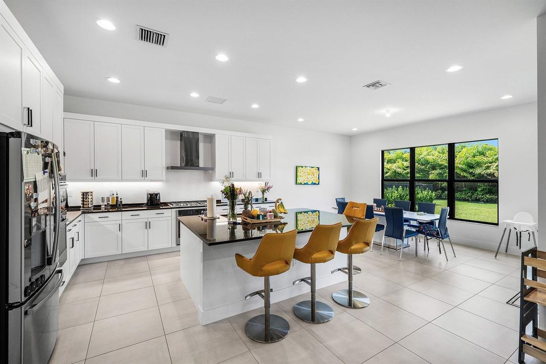 011-8381FishersIslandWay-BocaRaton-FL-33