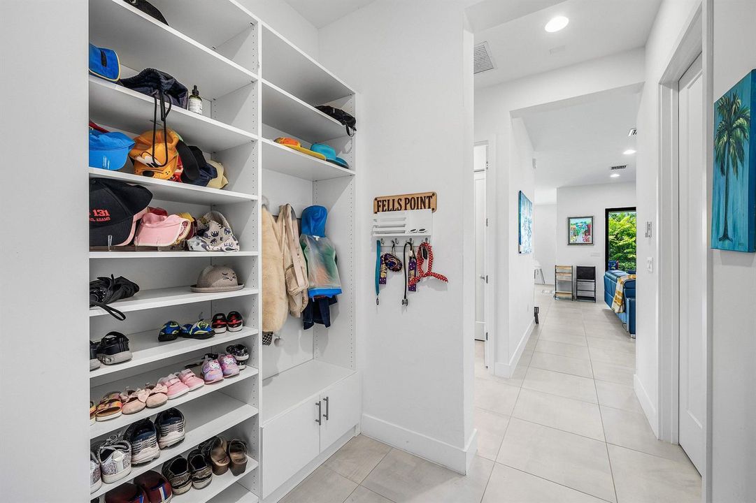 020-8381FishersIslandWay-BocaRaton-FL-33