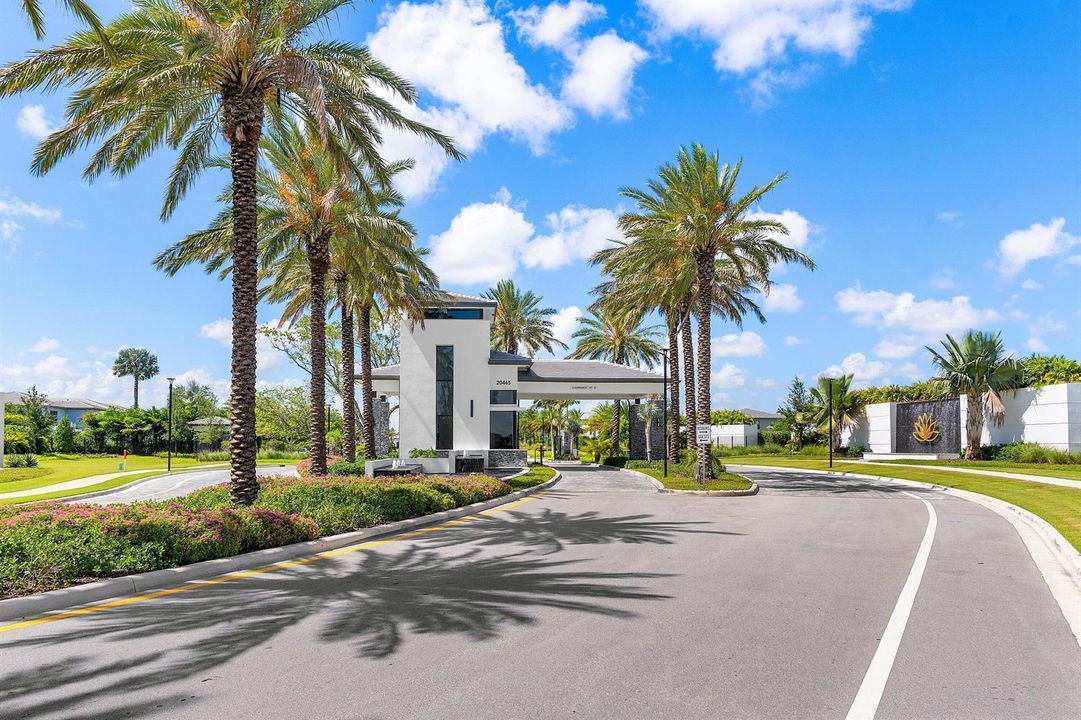 059-8252CrystalDownsAvenue-BocaRaton-FL-