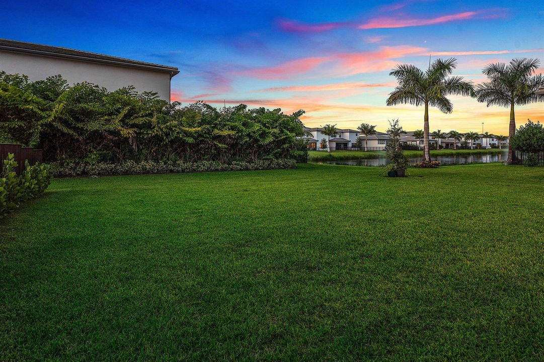 064-8381FishersIslandWay-BocaRaton-FL-33