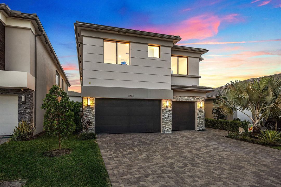060-8381FishersIslandWay-BocaRaton-FL-33