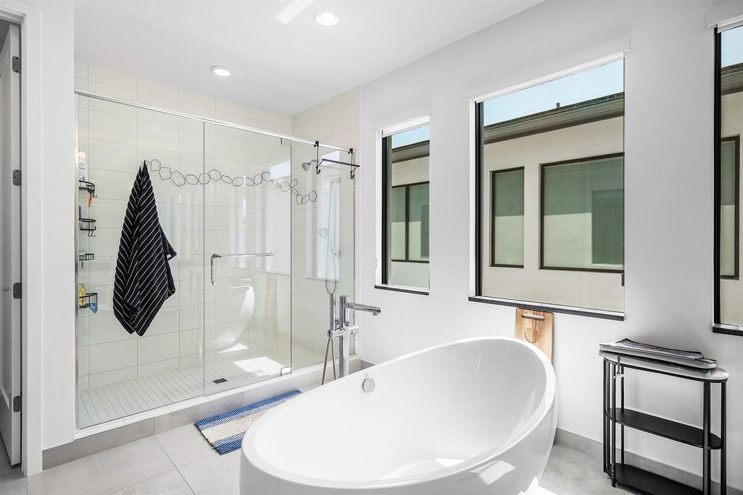 031-8381FishersIslandWay-BocaRaton-FL-33