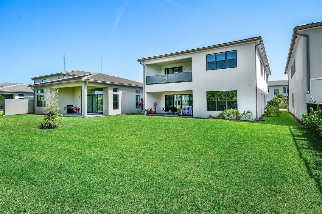 046-8381FishersIslandWay-BocaRaton-FL-33
