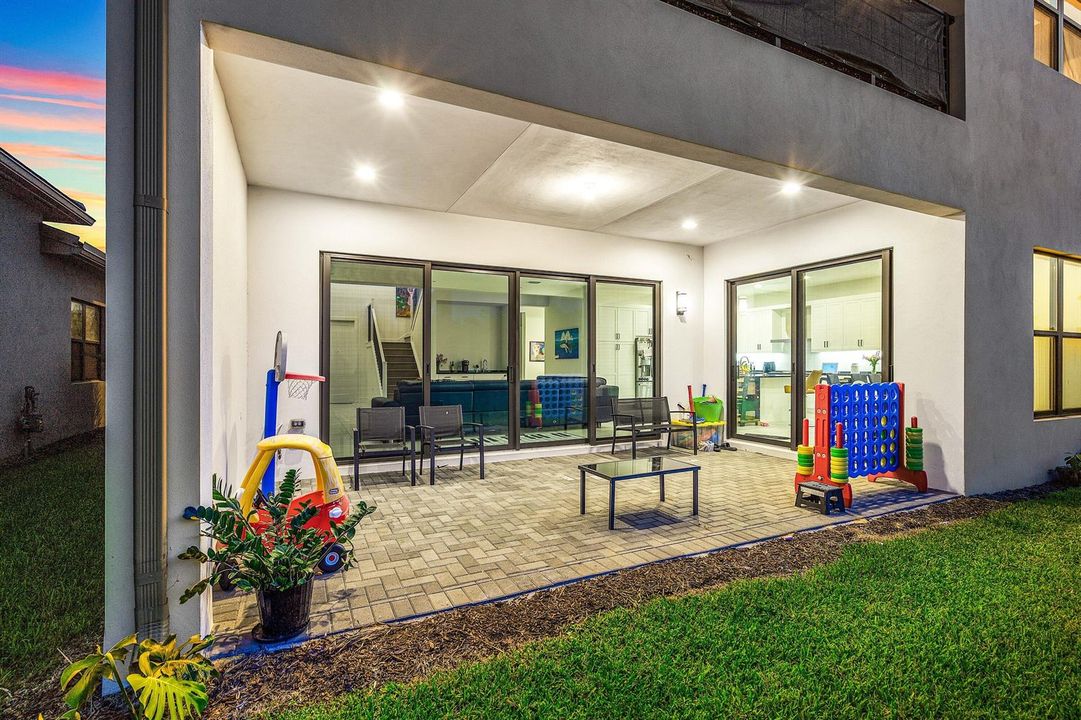068-8381FishersIslandWay-BocaRaton-FL-33
