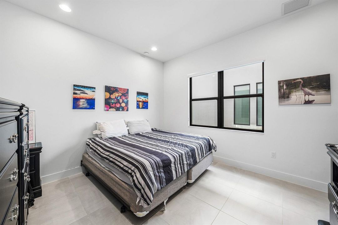 019-8381FishersIslandWay-BocaRaton-FL-33