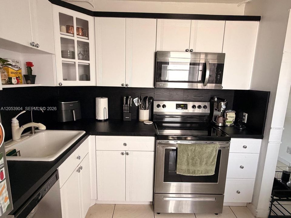 En Venta: $179,000 (1 camas, 1 baños, 741 Pies cuadrados)