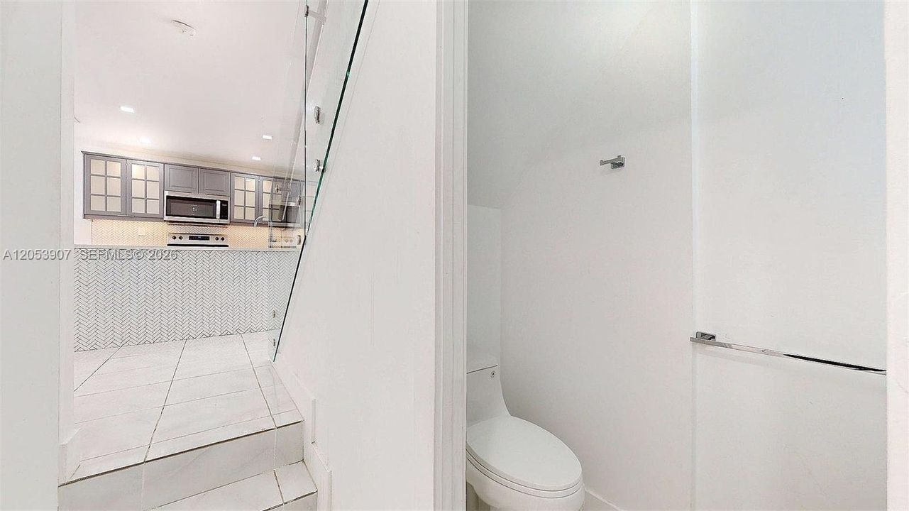 En Renta: $3,500 (4 camas, 2 baños, 2020 Pies cuadrados)