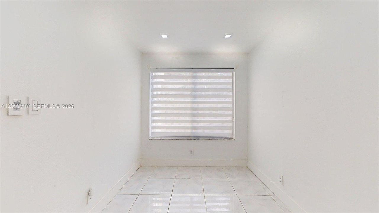 En Renta: $3,500 (4 camas, 2 baños, 2020 Pies cuadrados)