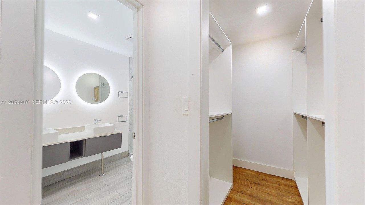 En Renta: $3,500 (4 camas, 2 baños, 2020 Pies cuadrados)