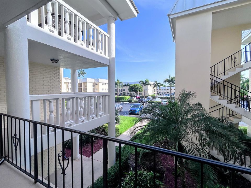 VIEW FRON 2ND FLOOR
