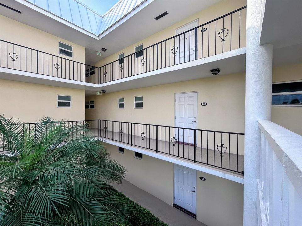 VIEW OF 3 FLOORS