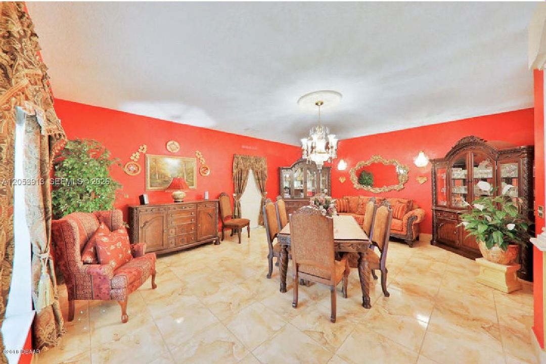 На продажу: $599,000 (6 спален, 5 ванн, 0 Квадратных фут)