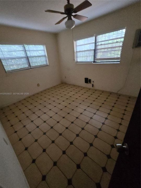 На продажу: $650,000 (3 спален, 2 ванн, 1532 Квадратных фут)