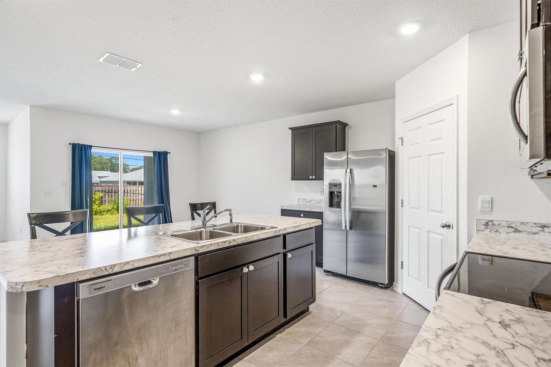 2670 RAMSDALE DR SE-520_40