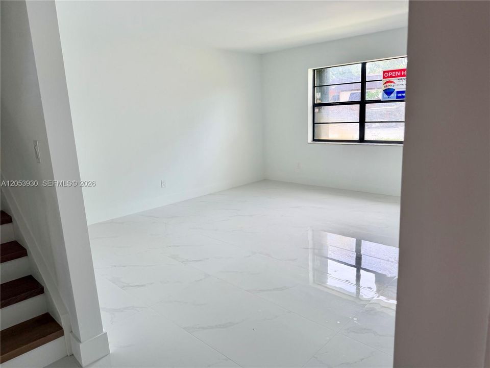 На продажу: $450,000 (3 спален, 2 ванн, 1830 Квадратных фут)