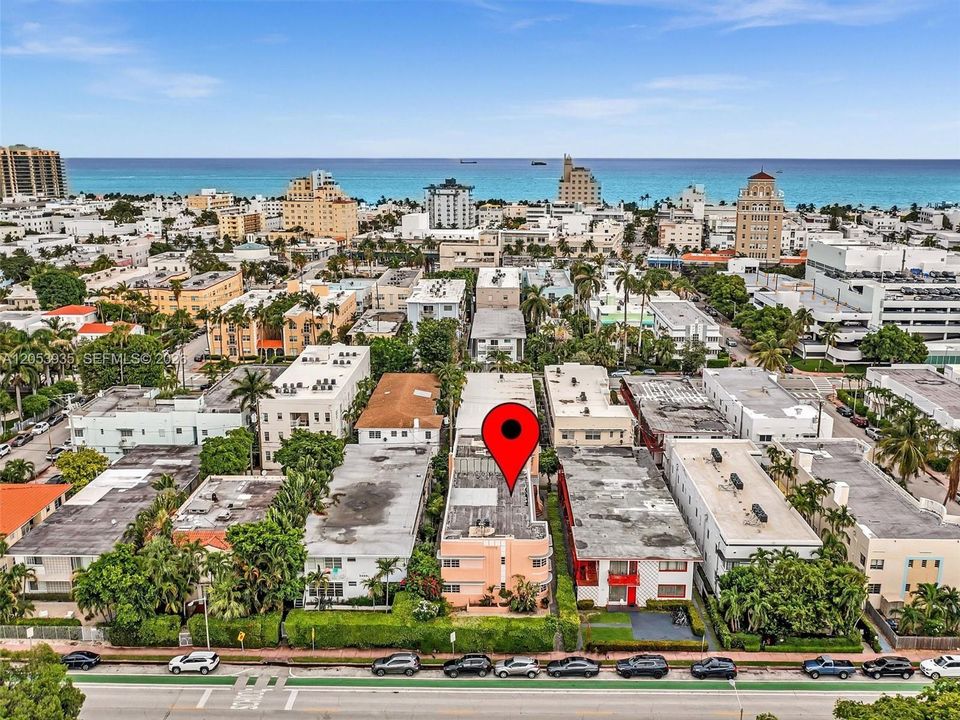 4 blocks from the Beach
