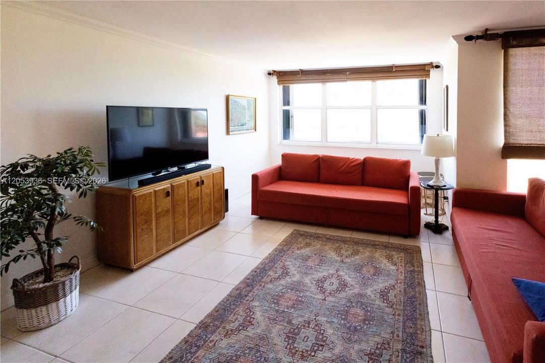 En Venta: $1,095,000 (2 camas, 2 baños, 0 Pies cuadrados)