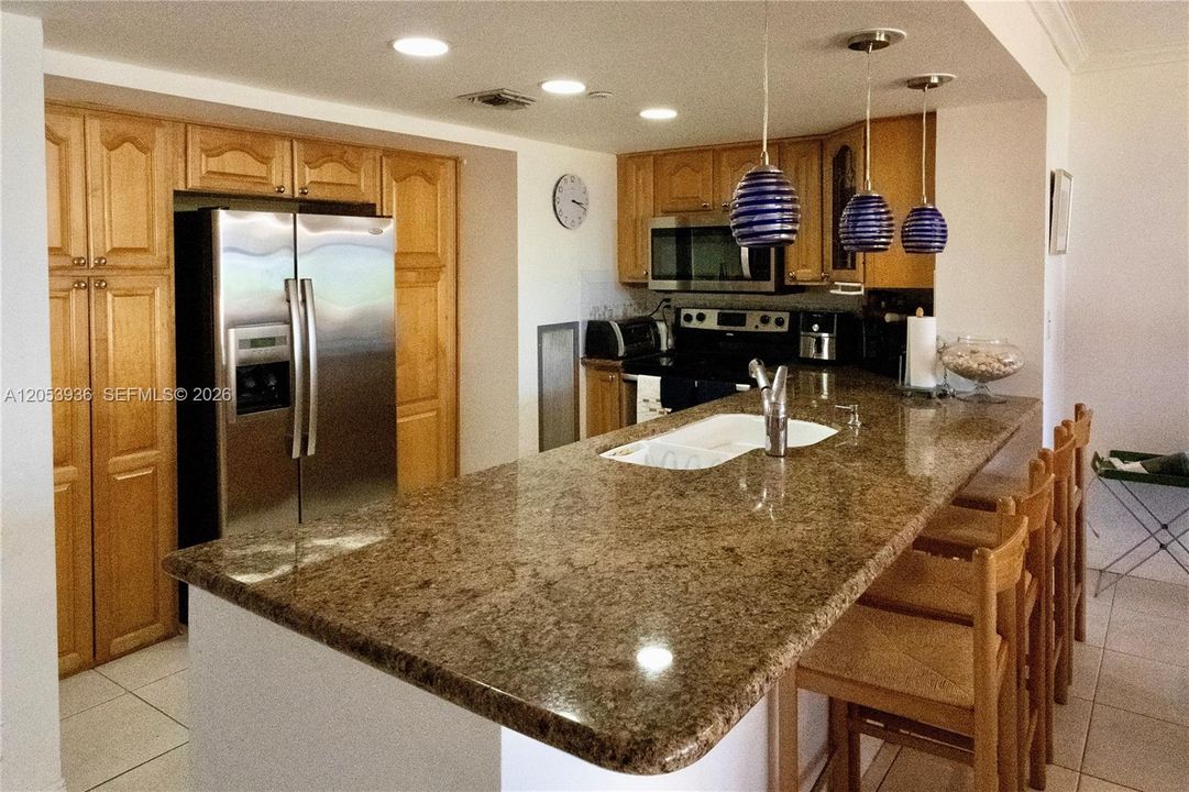 En Venta: $1,095,000 (2 camas, 2 baños, 0 Pies cuadrados)