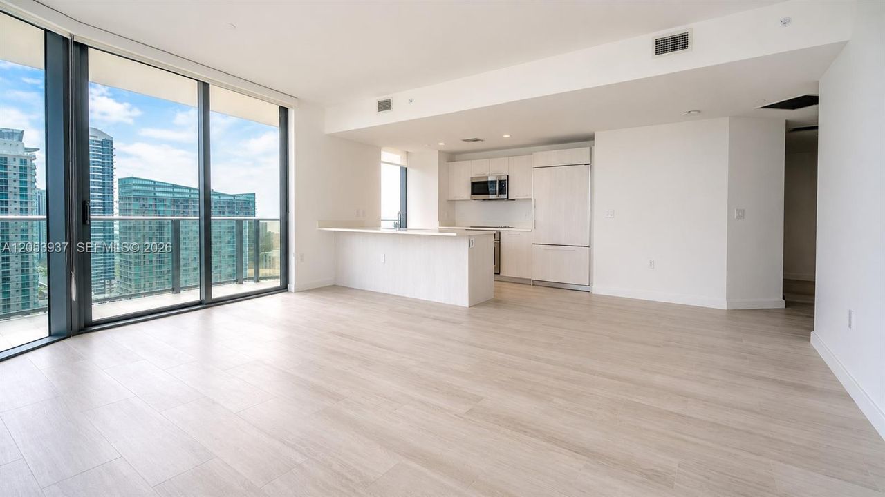 For Rent: $6,600 (2 beds, 2 baths, 1121 Square Feet)