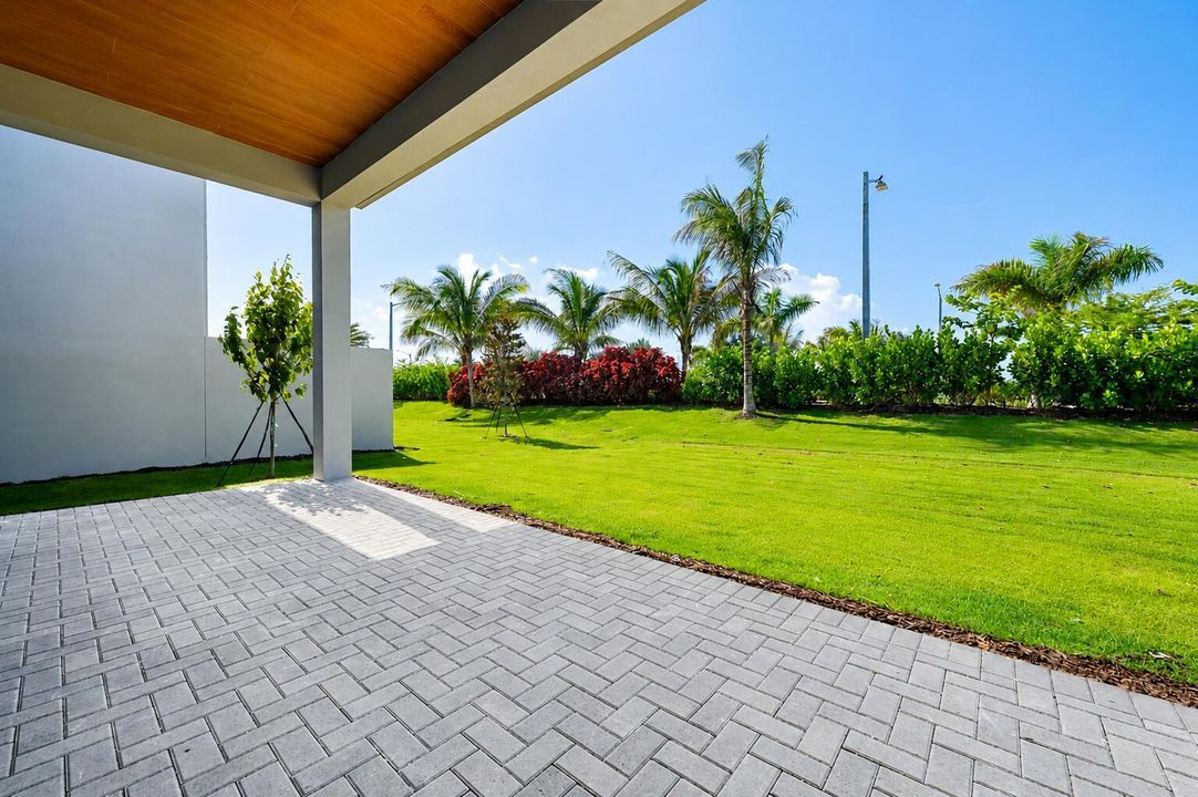 9597 Regal Palm Ct_38