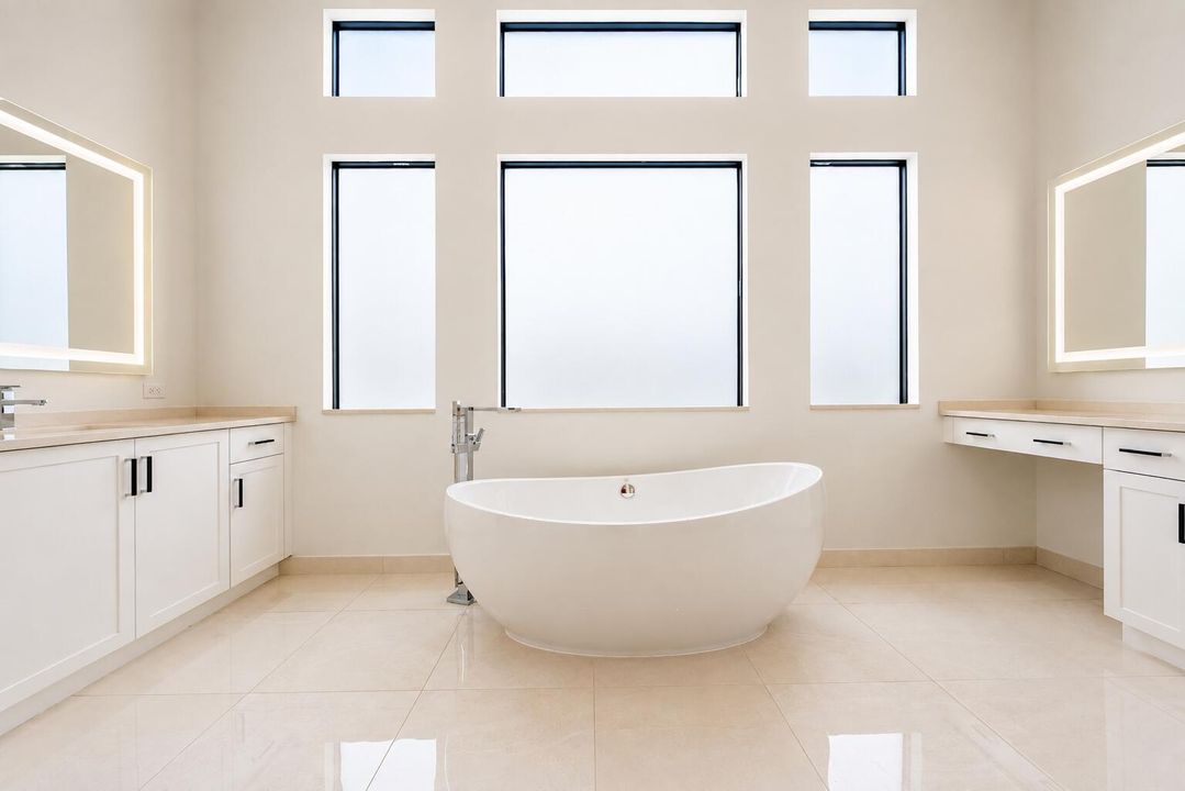 9597 Regal Palm Ct_22