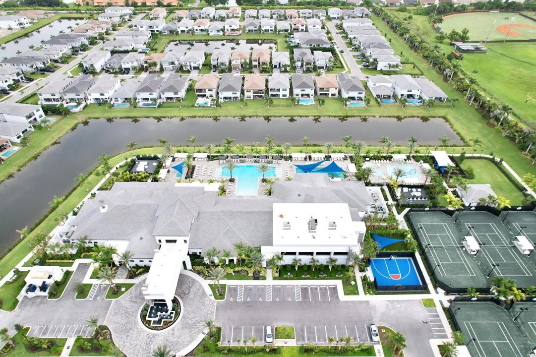9597 Regal Palm Ct_65