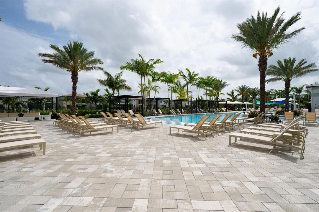 9597 Regal Palm Ct_59