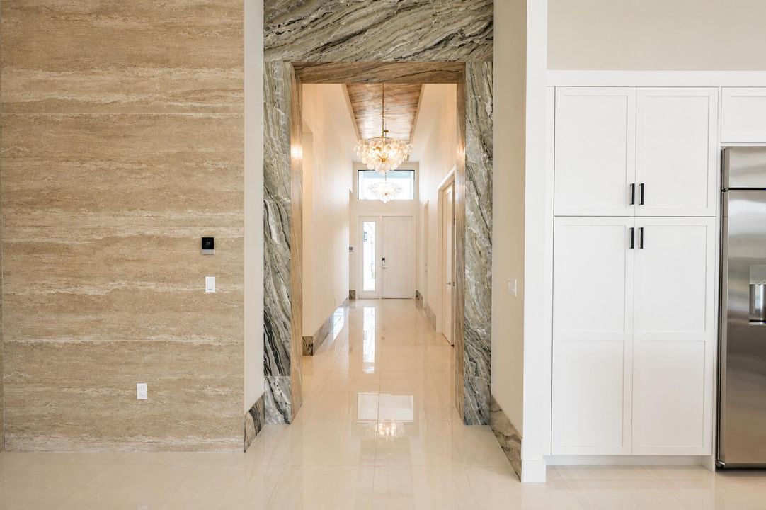 9597 Regal Palm Ct_16