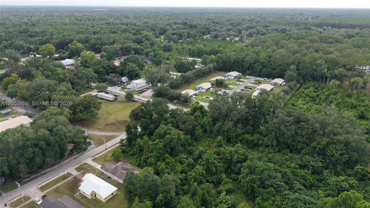 На продажу: $30,000 (0.14 acres)