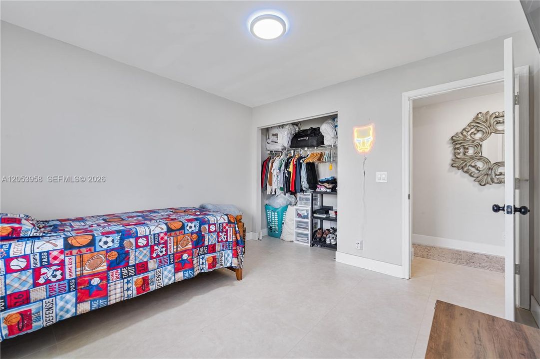 For Sale: $650,000 (4 beds, 2 baths, 2028 Square Feet)