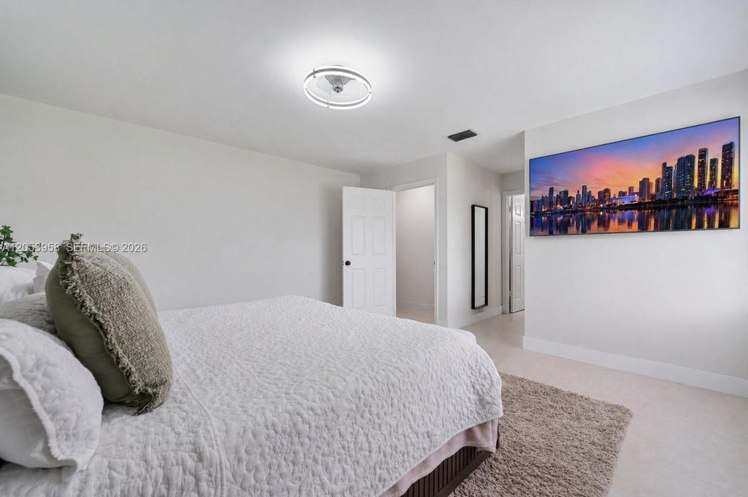 For Sale: $650,000 (4 beds, 2 baths, 2028 Square Feet)