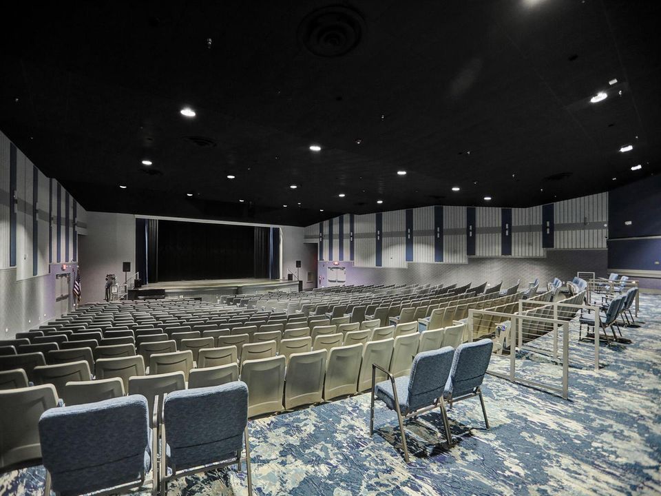 huntington lakes theatre