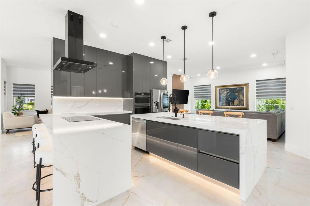 18-web-or-mls-5617 NW 106th Way Coral Sp