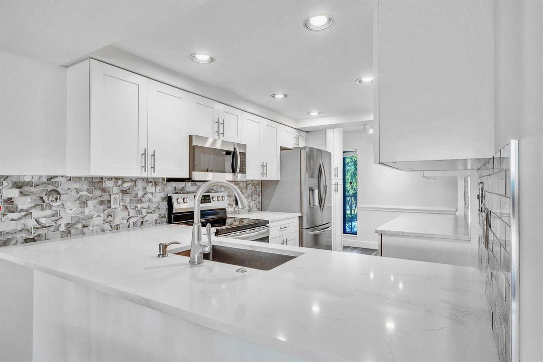 15 Kitchen (3)