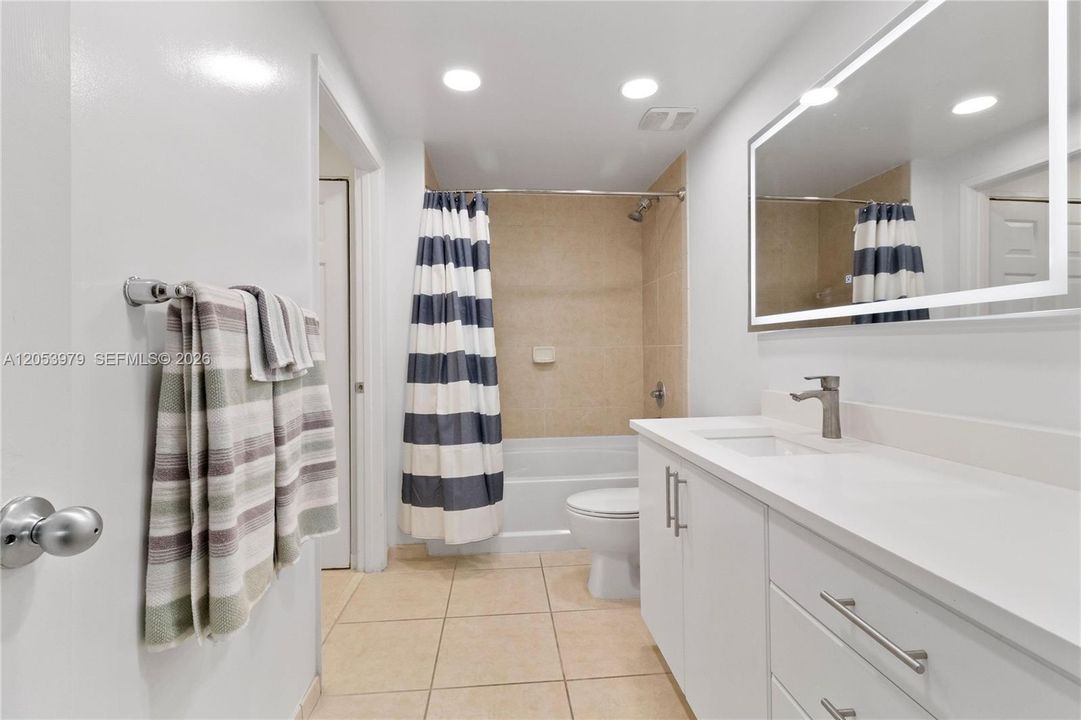 En Venta: $265,000 (1 camas, 1 baños, 756 Pies cuadrados)