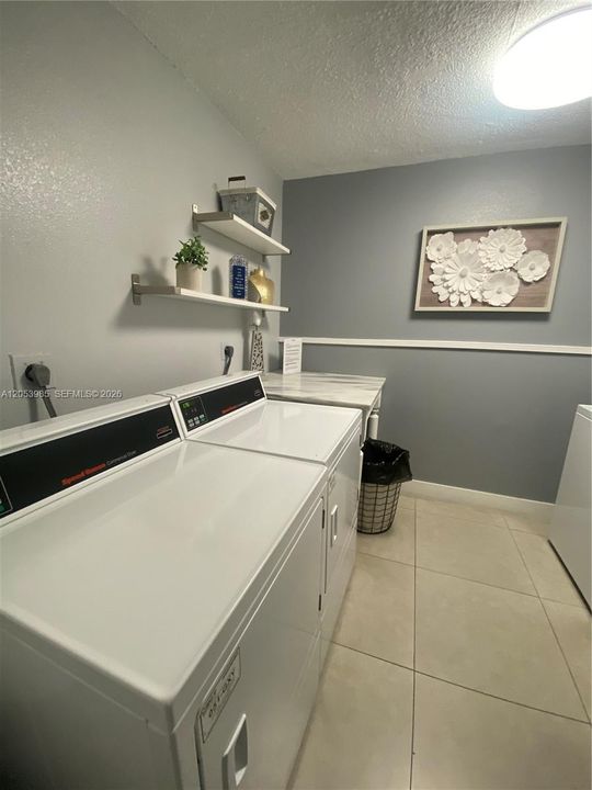В аренду: $1,950 (1 спален, 1 ванн, 690 Квадратных фут)