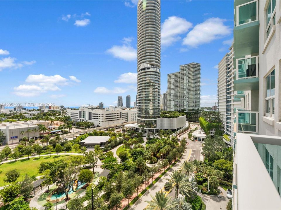 For Sale: $999,000 (3 beds, 2 baths, 1191 Square Feet)