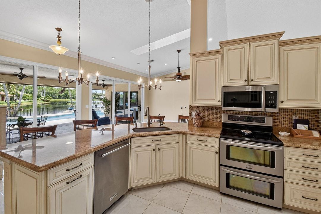 118FernwoodCrescent(20) - Copy - Copy