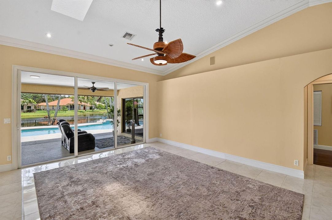 118FernwoodCrescent(10) - Copy